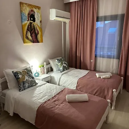 “poli” Guest house *