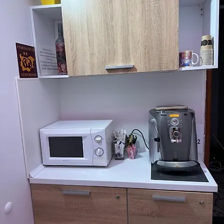 Πανσιόν “poli”