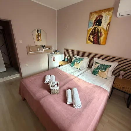 “poli” Къща за гости 4*