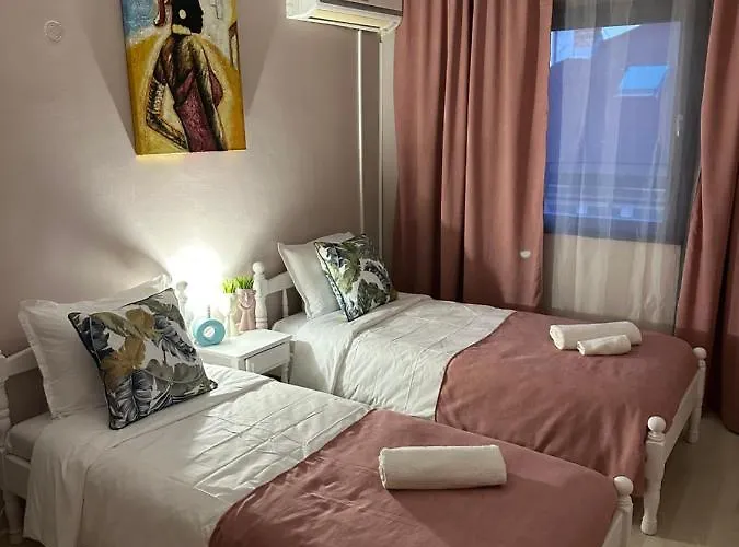 “poli” Guest house 4*