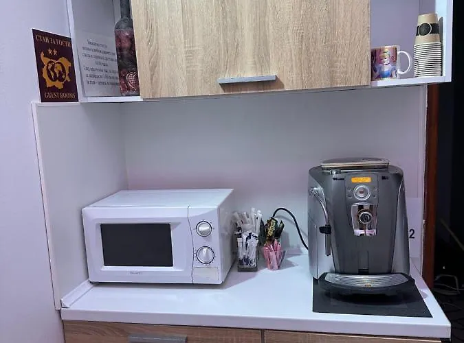 Guest house “poli”